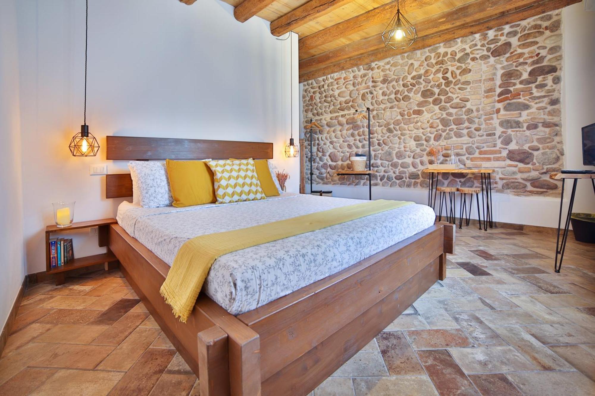 Casa Nostra - Garda Rooms Кавальказелле Экстерьер фото